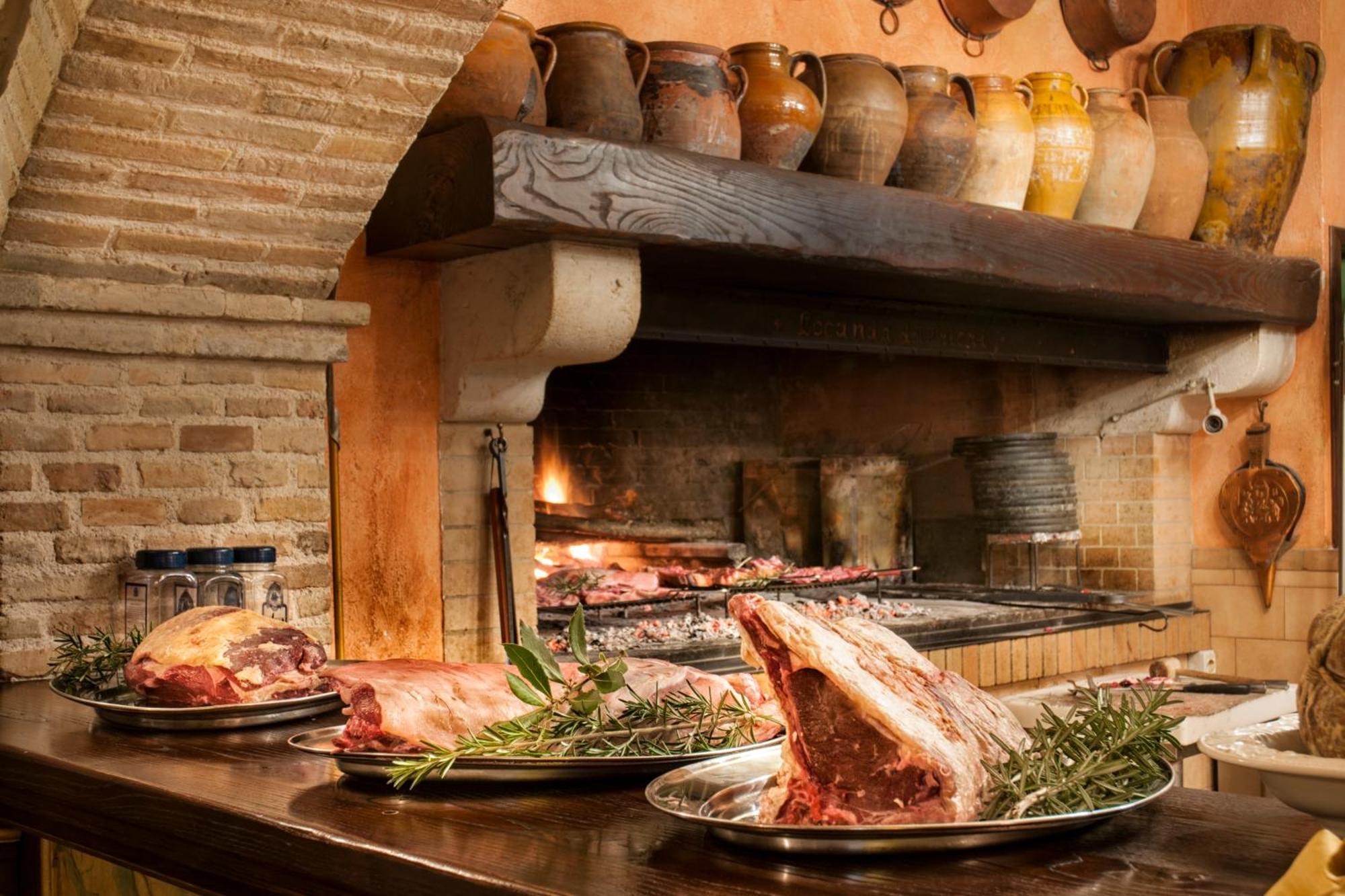 Le Gole Ristorante & Resort 첼라노 외부 사진
