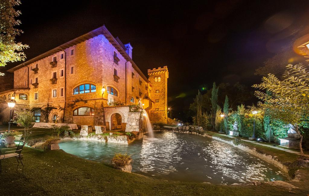 Le Gole Ristorante & Resort 첼라노 외부 사진